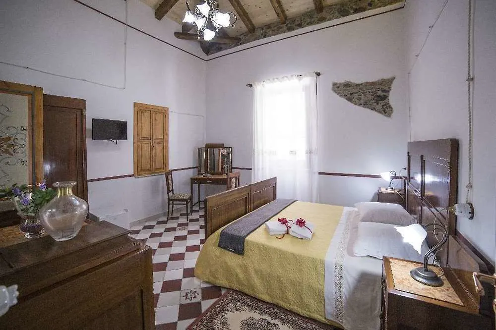 Villa Teresa Santa Teresa Di Riva 4*,