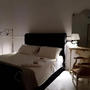 Bed & Breakfast Palazzo Novecento Centro Storico Lecco
